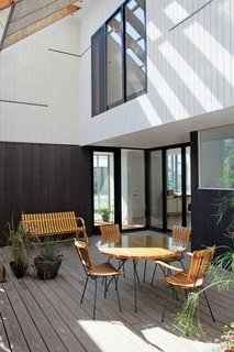 A larger view of the deck.