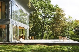 Philippe Starck Dreams Up Super Green Prefab System - Photo 2 of 7 -