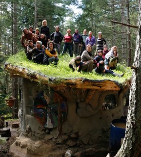 Mud Mavens: Mud Girls Founder Jen Gobby - Photo 2 of 5 - The MudGirls Collective (circa 2005) on Jen Gobby's living roof. Photo courtesy of Jen Gobby.