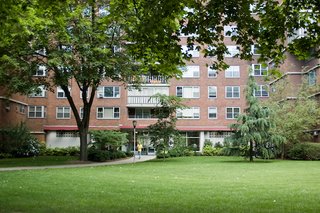 The Penn South co-op in Manhattan, built by the International Ladies' Garment Workers Union in 1962, became New York's first NORC in 1986. Courtesy of Interboro Partners.