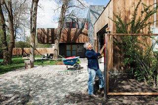 Resident Brian Whitlock saved some serious cash by taking on much of the construction work himself. By wiring his house himself, he saved around $30,000. "People have a visceral fear of electricity, which is healthy in some ways," he says. "But I think it gets a bad rap."