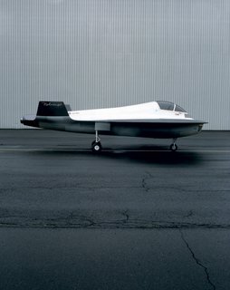 10 Minutes with Marc Newson - Photo 4 of 5 - Case Study Kelvin40, 2003. Photo by Daniel Adric.