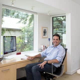 Dan Pink: Three Ideas Changing Design - Photo 1 of 1 -