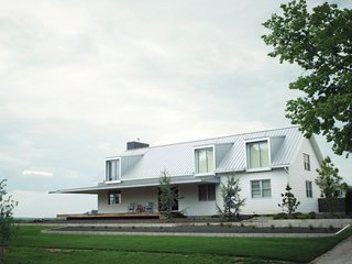 A Modern Farmhouse Recalls Old-Time Americana - Photo 8 of 10 -