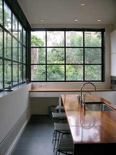 City Modern Home Tours: Brooklyn - Photo 32 of 51 - The Warren Street Townhouse kitchen.