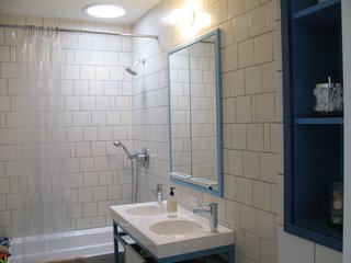 City Modern Home Tours: Brooklyn - Photo 49 of 51 - The bathroom.