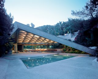 This is John Lautner's Sheats House from 1963.