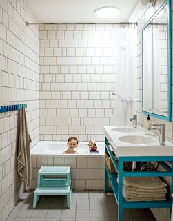 A Budget Friendly Brownstone Renovation in Brooklyn - Photo 6 of 8 -