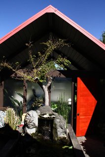People in Glass Houses: The Legacy of Joseph Eichler - Photo 8 of 9 -