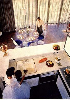 People in Glass Houses: The Legacy of Joseph Eichler - Photo 4 of 9 -