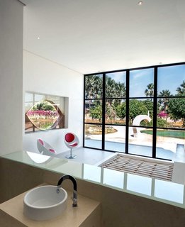 An Earth-Friendly African Retreat That's Actually Made From Earth - Photo 6 of 10 -