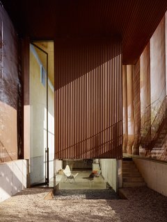 'West Coast Modern' by Zahid Sardar - Photo 3 of 5 - Photograph by Matthew Millman from West Coast Modern by Zahid Sardar, reprint permission by Gibbs Smith Publisher.