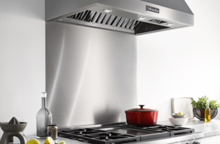 Sleek Oven Will Solve Your Cooking Needs - Photo 3 of 5 -