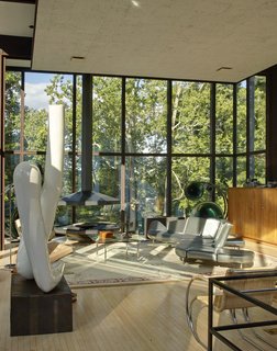 Beloved Midcentury Houses Examined After Decades of Wear and Tear - Photo 6 of 6 -