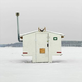 Architecture Off the Grid: Quirky Ice Huts Dot Canada's Frozen Lakes - Photo 4 of 14 -