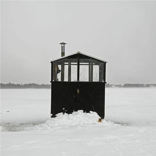 Architecture Off the Grid: Quirky Ice Huts Dot Canada's Frozen Lakes - Photo 11 of 14 -