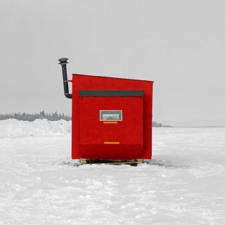 Architecture Off the Grid: Quirky Ice Huts Dot Canada's Frozen Lakes - Photo 13 of 14 -
