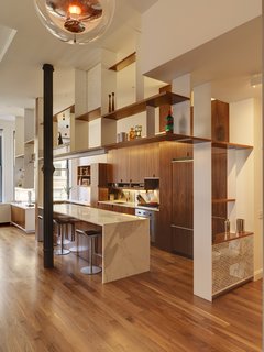 Luminous Apartment in a Historic NYC Building - Photo 4 of 7 -