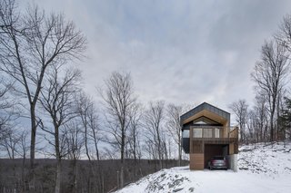 Amazing Cantilevered Home in the Mountains - Photo 10 of 11 -