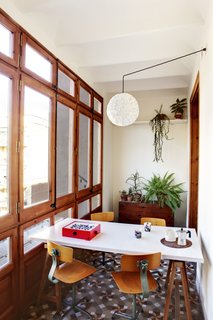 Historic Details and Playful Modernism Meet in this Stunning Barcelona Flat - Photo 5 of 8 -