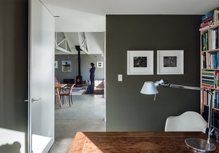 A Dramatic Cutout Wall and Other Surprises Define This Playful House - Photo 4 of 7 -