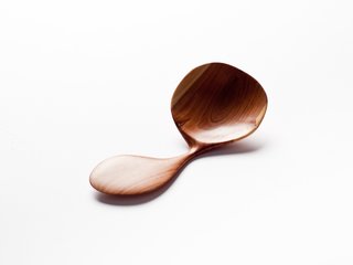 This Designer Has Carved a Spoon Every Day For a Year - Photo 3 of 11 -