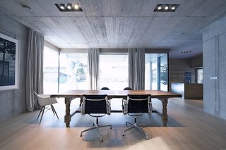 Super Minimal Steel and Concrete Villa with an Unusual Facade - Photo 6 of 10 -