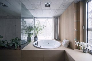 Super Minimal Steel and Concrete Villa with an Unusual Facade - Photo 10 of 10 -