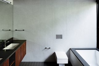 A Minimalist Bathroom in Los Angeles - Photo 2 of 2 -
