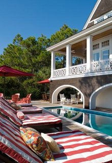 10 Springtime Outdoor Space Tips - Photo 2 of 2 -
