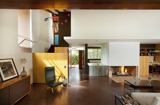 Built in 1953 by Richard Neutra in the city of Long Beach, Hafley House remained the family home of Olan Hafley, a General Motors executive, and his wife Aida, until her death in 2010. The property's new owners painstakingly restored the home to its midcentury modern splendor.