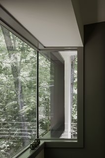 Streamlined Modern Living in the North Carolina Forest - Photo 4 of 10 -