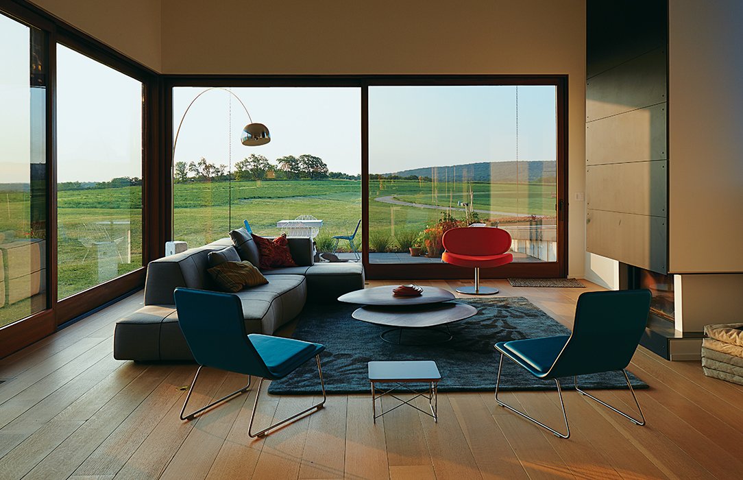 Ligne Roset Pebble Coffee Table By Dwell El Topo Living Room With Flos Lamp And Bb Italia Sofa