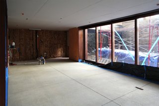 Dwell Home Venice: Part 16 - Photo 2 of 9 -