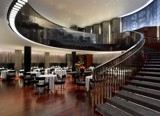 New Britannia: London’s Boomlet of Modernist Hotels - Photo 2 of 9 -