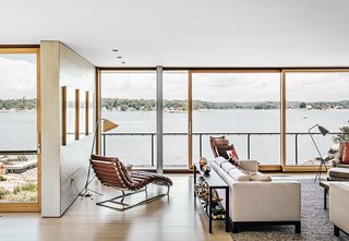 A Desiron sofa and a chaise longue from Restoration Hardware furnish the living room.