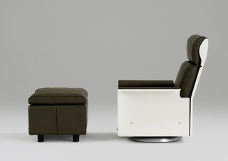 Vitsœ Brings Back Dieter Rams 620 Chair Program - Photo 2 of 4 -