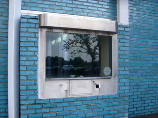 Midcentury Modern Building in Lexington, Kentucky Faces Looming Demolition - Photo 5 of 6 -