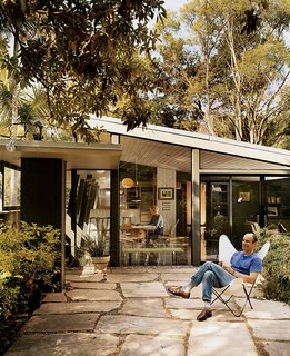 Pair Your Modern Home with a No-Fuss Garden - Photo 1 of 2 -