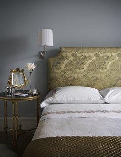 An Interior Designer's Artful and Art-Filled NYC Town House - Photo 5 of 6 -