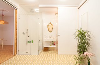 Sliding Shelves Transform This Tiny Home Into Countless Configurations - Photo 7 of 7 -