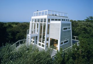 Must-See Modern Beach Houses on Fire Island Tour - Photo 1 of 8 -