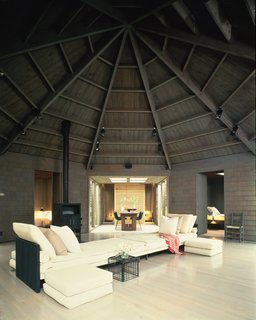 Must-See Modern Beach Houses on Fire Island Tour - Photo 2 of 8 -