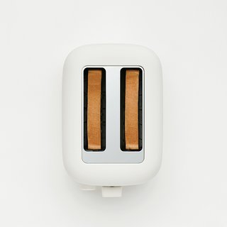You Can Now Buy a Minimalist Toaster, Rice Cooker, and Kettle from Japanese Retailer Muji - Photo 4 of 4 -