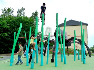 Imaginative Playgrounds by Monstrum - Photo 7 of 8 -