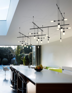 When Sonneman first designed Suspenders in 1989, it was made up of bulky transformers and halogen lights. By updating the technology, he has been able to reimagine the scale of the design while applying energy-efficient LED lights that generate almost no heat.