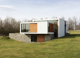 This Rural Retreat Brings a Family Together, Without Making Them Give Up Their Gadgets - Photo 1 of 6 -