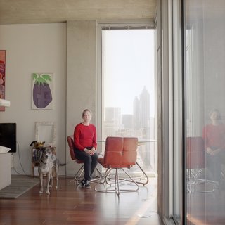 Photographer Captures Her Facebook Friends in Their Homes - Photo 1 of 9 -