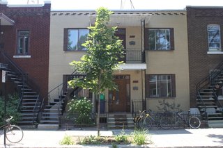 A Transformative Duplex Renovation in Montreal - Photo 13 of 15 -