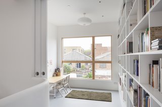 A Clever Sunken Roof Fills a London Terrace House with Light - Photo 4 of 7 -